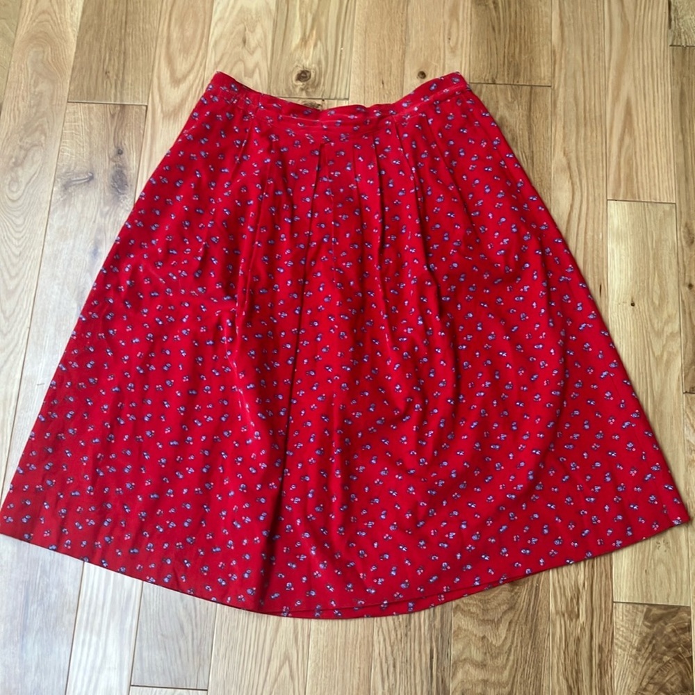 Vintage Aston red first floral fine super fine corduroy shirt size 10